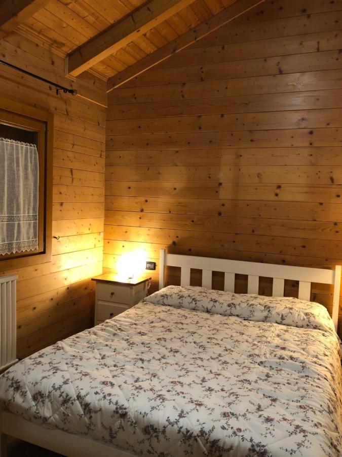 Chalet B&B Laghetti Martina Crevalcore Екстер'єр фото