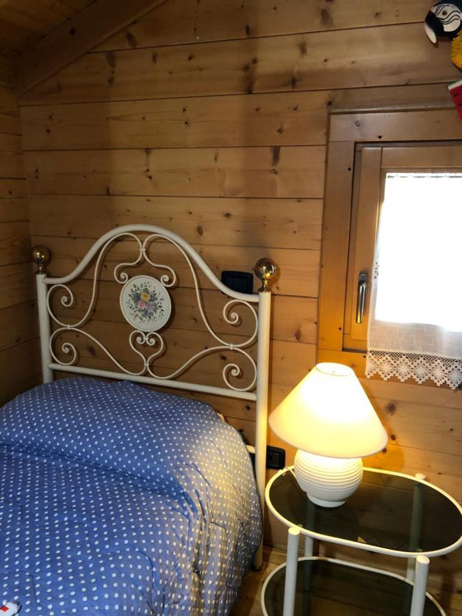 Chalet B&B Laghetti Martina Crevalcore Екстер'єр фото