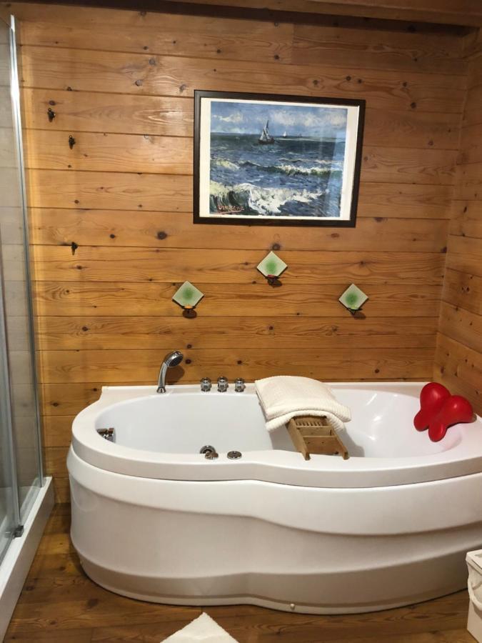 Chalet B&B Laghetti Martina Crevalcore Екстер'єр фото