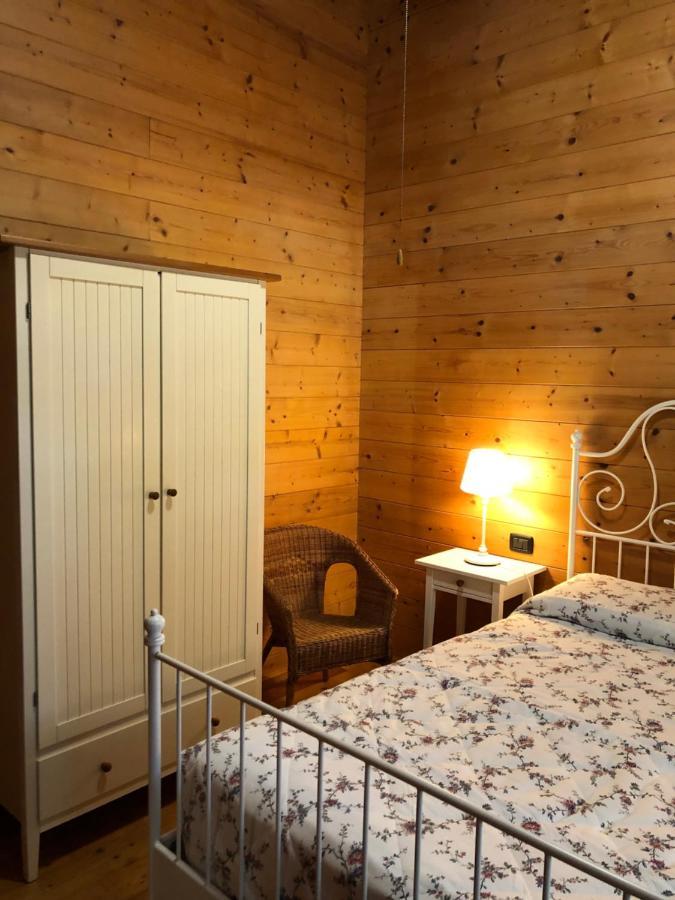 Chalet B&B Laghetti Martina Crevalcore Екстер'єр фото