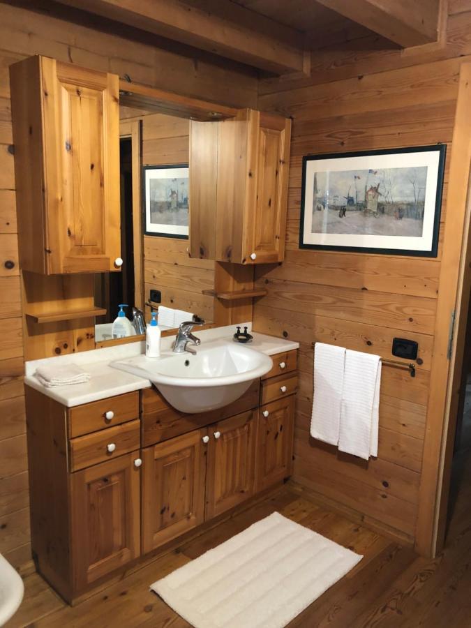 Chalet B&B Laghetti Martina Crevalcore Екстер'єр фото
